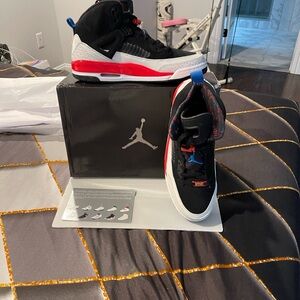 Jordan Men Michael Jordan Nike only wore 1 time so fabulous